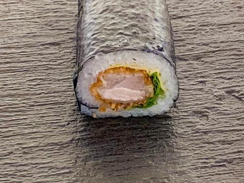 必勝カツ恵方巻（ハーフ正面）