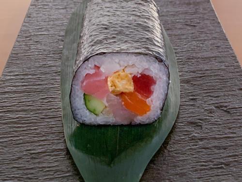 海鮮恵方巻（ハーフ正面）